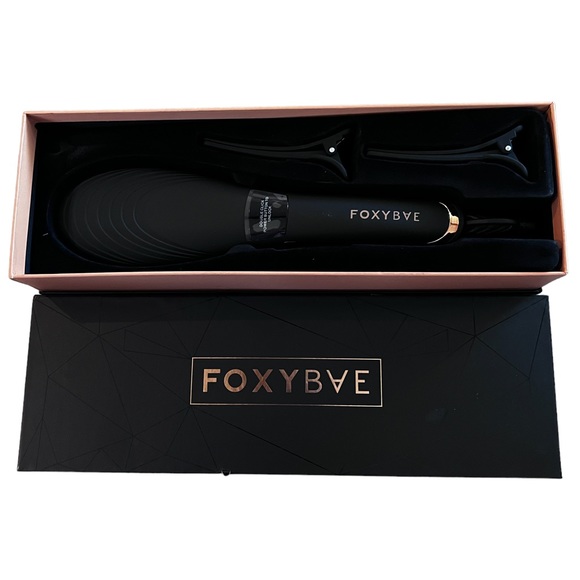 FoxyBae Hair Straightening Ceramic Tourmaline Brush - Picture 2 of 12